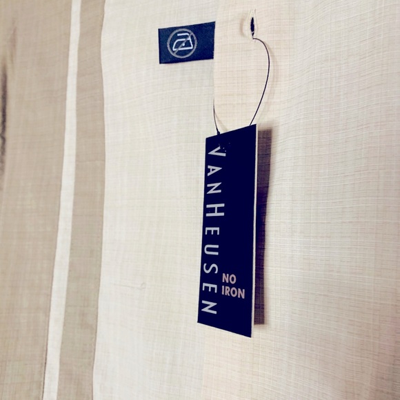 Van Heusen No Iron Button up Short Sleeved Shirt - Picture 5 of 5